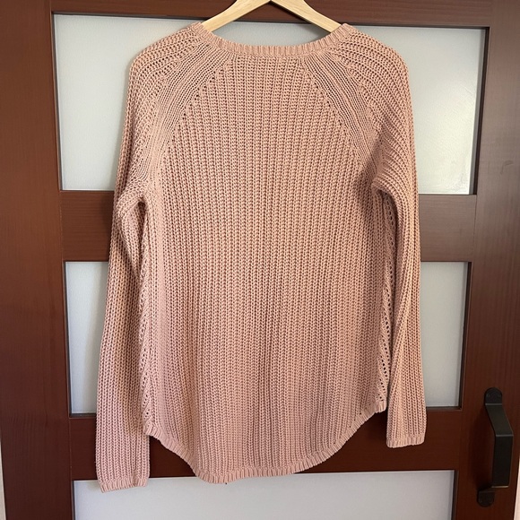 H&M Sweater - Picture 3 of 3